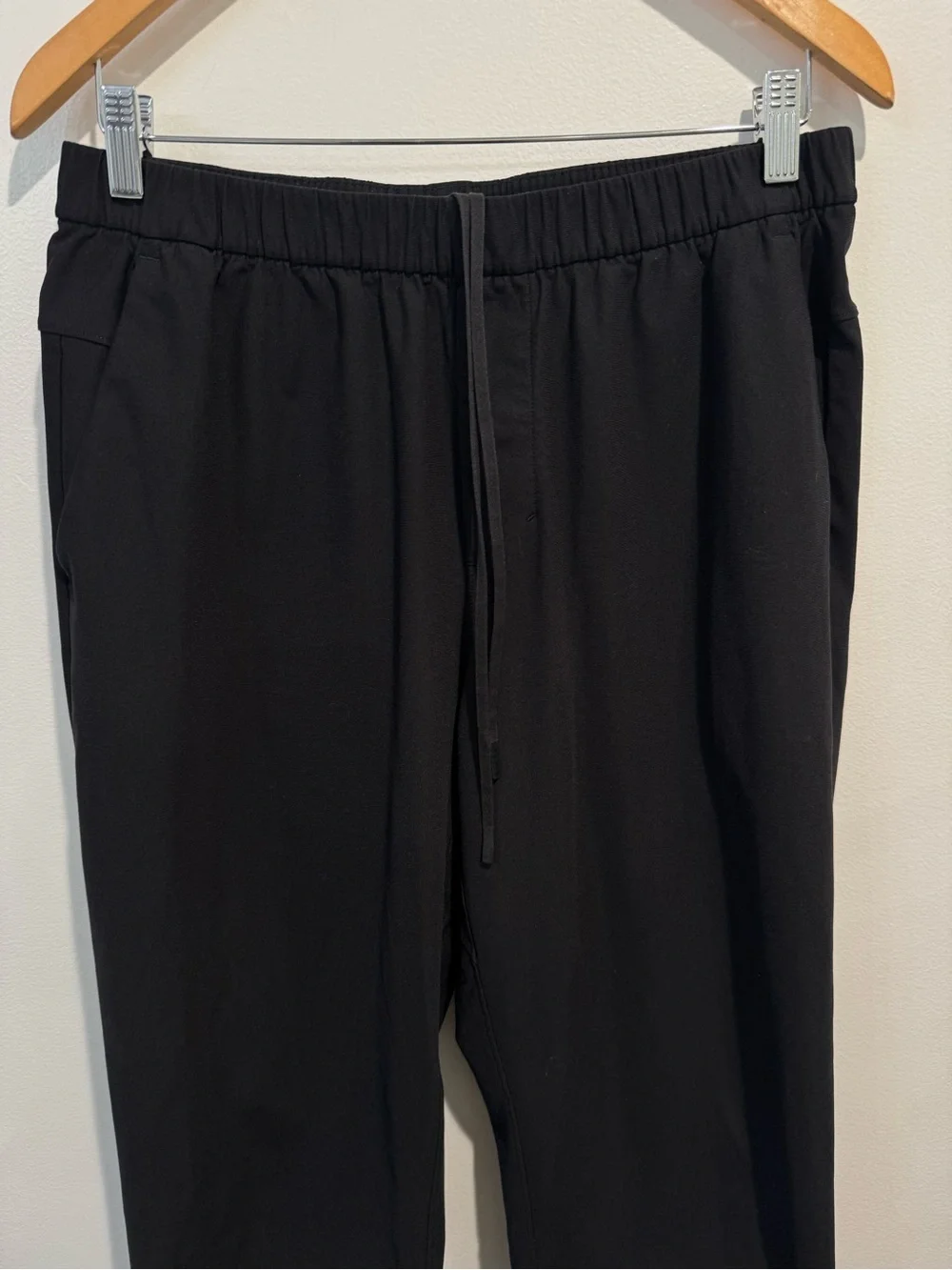 Lululemon ABC Straight leg jogger Stretch black size Large like new